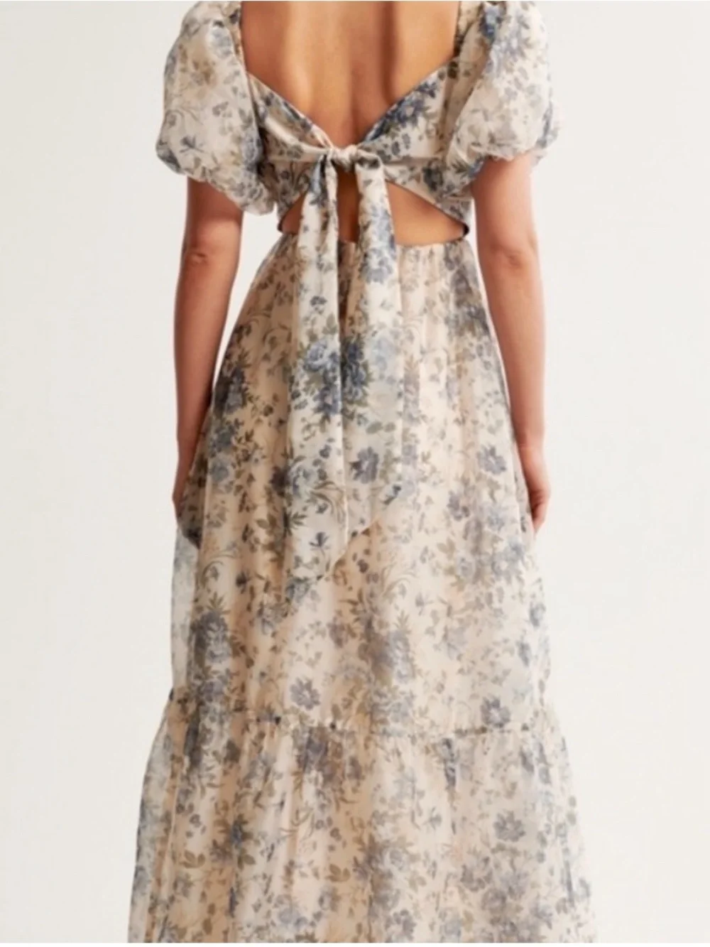 NWT Abercrombie & Fitch The A&F Emerson Drama Bow-Back Maxi Dress Size Small